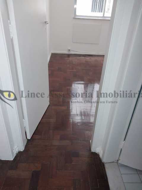 Apartamento à venda com 1 quarto, 46m² - Foto 11