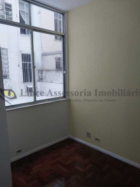 Apartamento à venda com 1 quarto, 46m² - Foto 8