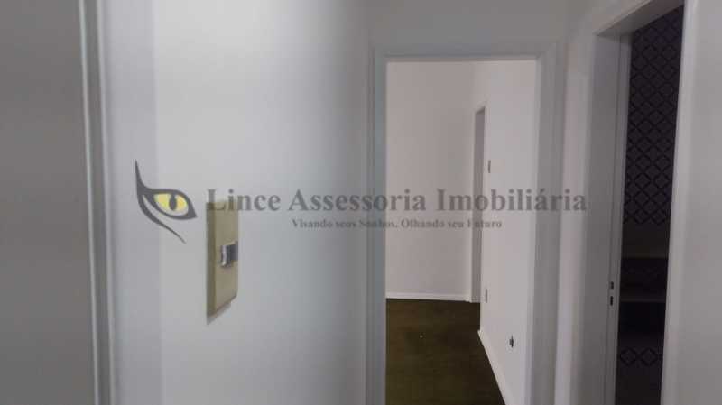 Apartamento à venda com 3 quartos, 113m² - Foto 12