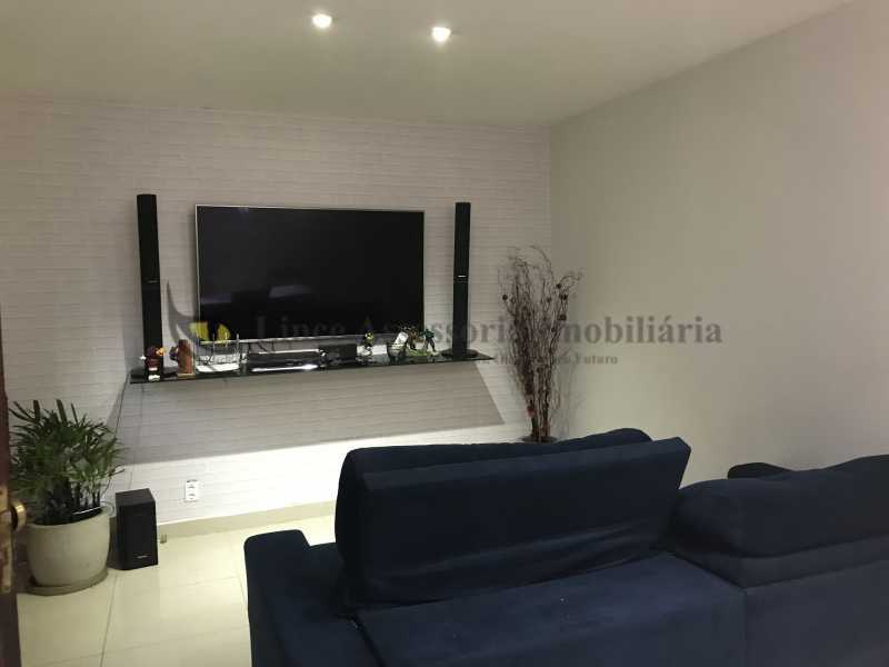 Casa de Vila à venda com 3 quartos, 133m² - Foto 3