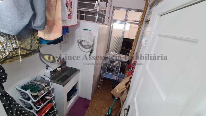 Apartamento à venda com 1 quarto, 49m² - Foto 17