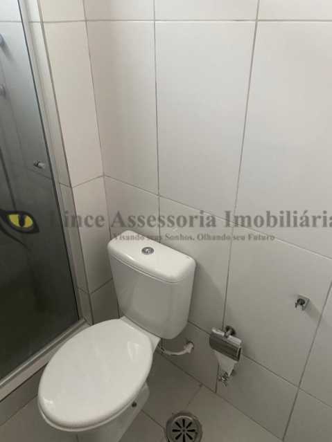 Apartamento à venda com 2 quartos, 68m² - Foto 5