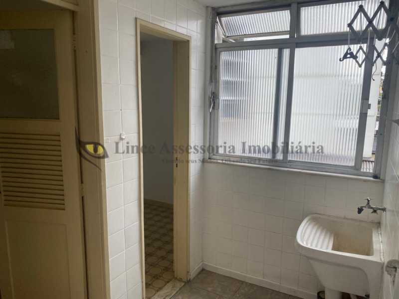 Apartamento à venda com 2 quartos, 68m² - Foto 15