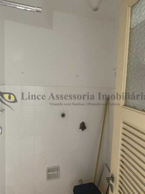 Apartamento à venda com 2 quartos, 68m² - Foto 20