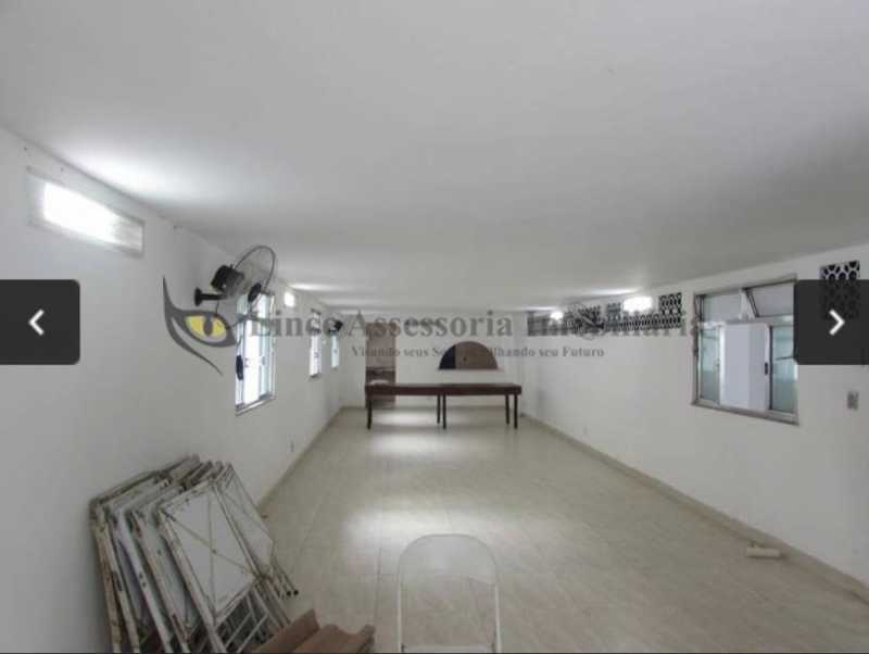 Apartamento à venda com 2 quartos, 68m² - Foto 25