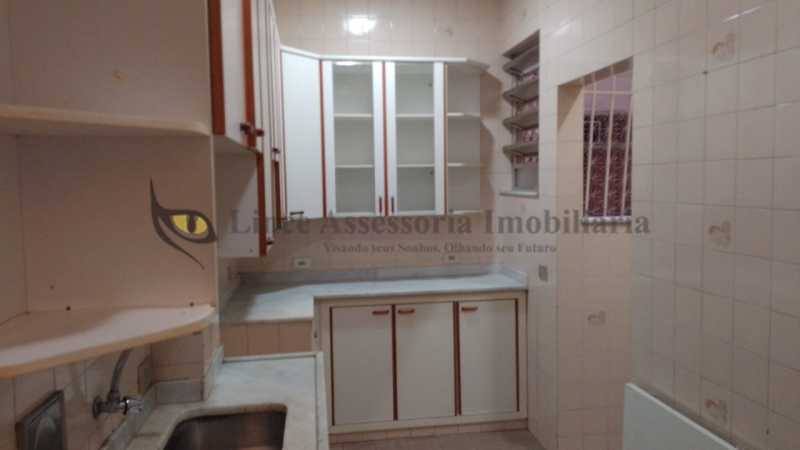 Apartamento à venda com 3 quartos, 83m² - Foto 12