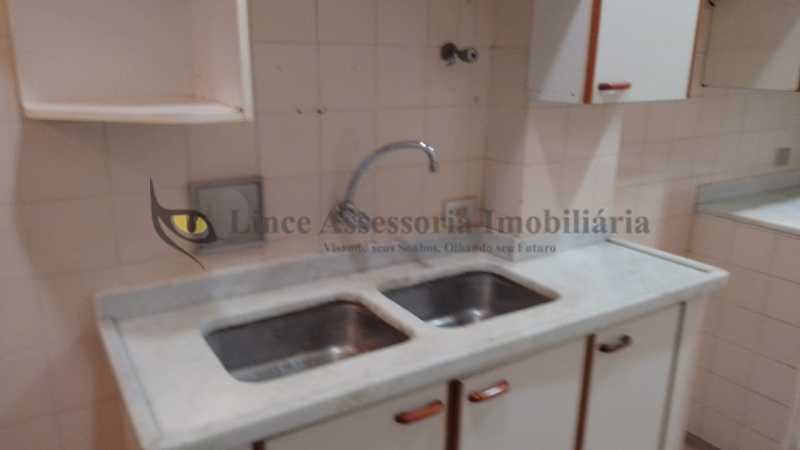 Apartamento à venda com 3 quartos, 83m² - Foto 14