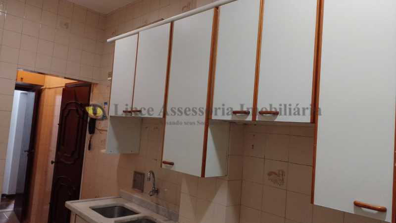 Apartamento à venda com 3 quartos, 83m² - Foto 16