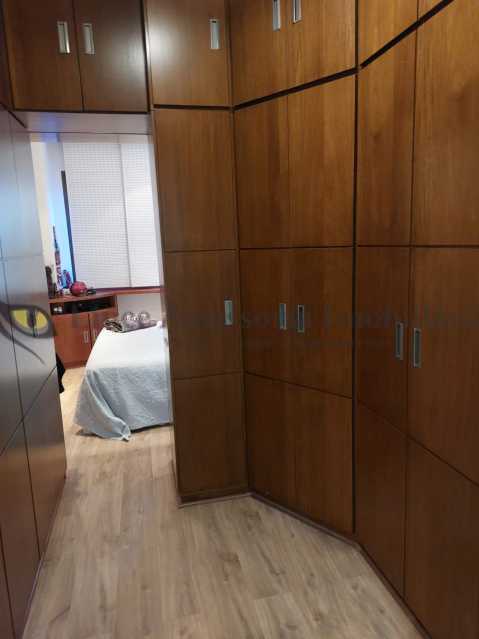 Apartamento à venda com 3 quartos, 135m² - Foto 8