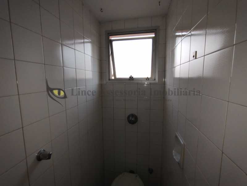 Apartamento à venda com 2 quartos, 68m² - Foto 14