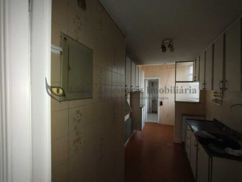 Apartamento à venda com 2 quartos, 68m² - Foto 16