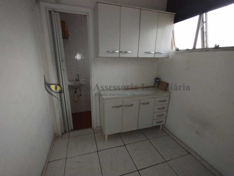 Apartamento à venda com 2 quartos, 68m² - Foto 20