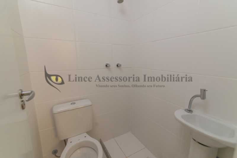 Apartamento à venda com 3 quartos, 76m² - Foto 11