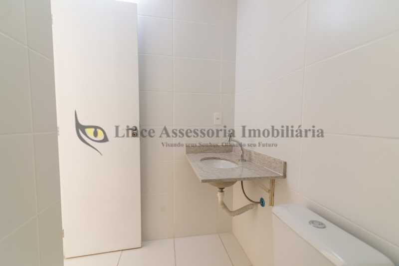 Apartamento à venda com 3 quartos, 76m² - Foto 16