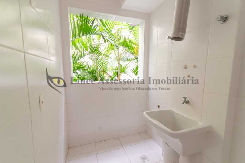 Apartamento à venda com 3 quartos, 76m² - Foto 22