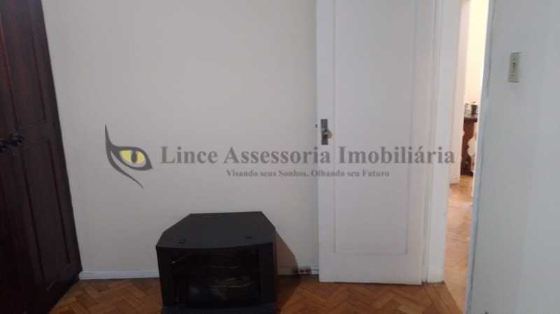 Apartamento à venda com 3 quartos, 86m² - Foto 13