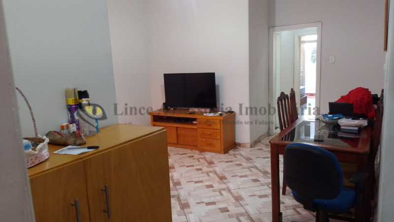 Apartamento à venda com 1 quarto, 58m² - Foto 3