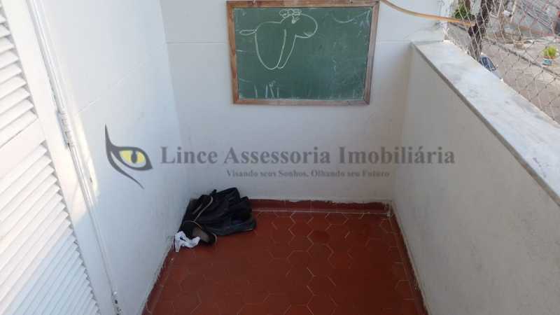 Apartamento à venda com 1 quarto, 58m² - Foto 11