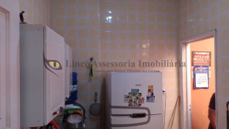 Apartamento à venda com 1 quarto, 58m² - Foto 22