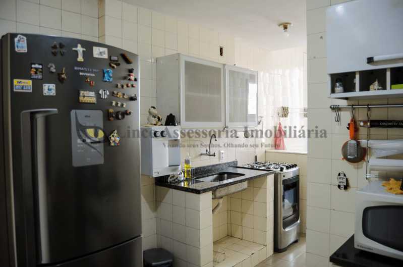 Apartamento à venda com 2 quartos, 73m² - Foto 18