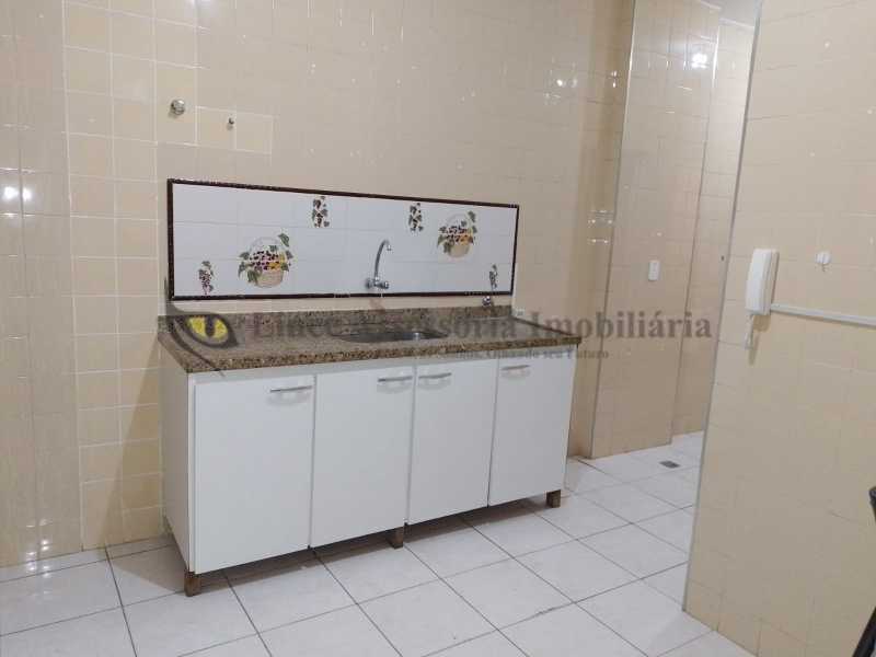 Apartamento à venda com 2 quartos, 76m² - Foto 13