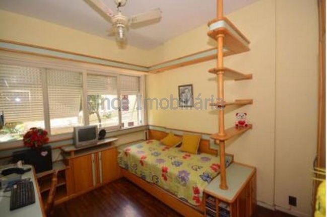 Apartamento à venda com 3 quartos, 156m² - Foto 7