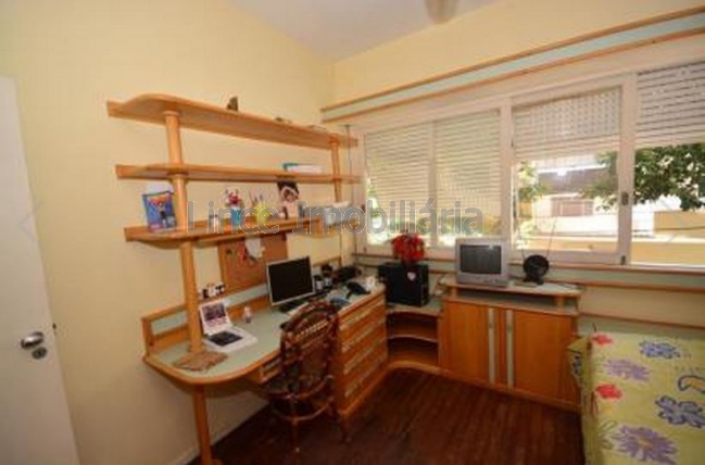 Apartamento à venda com 3 quartos, 156m² - Foto 8