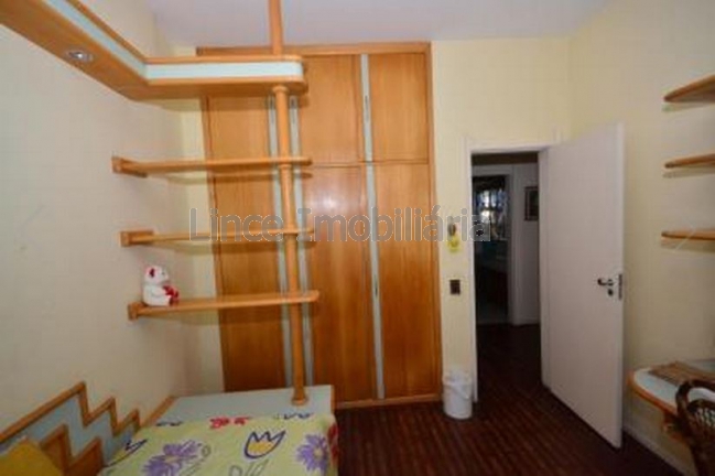 Apartamento à venda com 3 quartos, 156m² - Foto 9