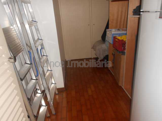 Apartamento à venda com 5 quartos, 320m² - Foto 25