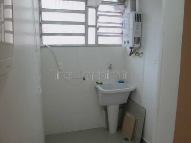 Apartamento à venda com 2 quartos, 60m² - Foto 13