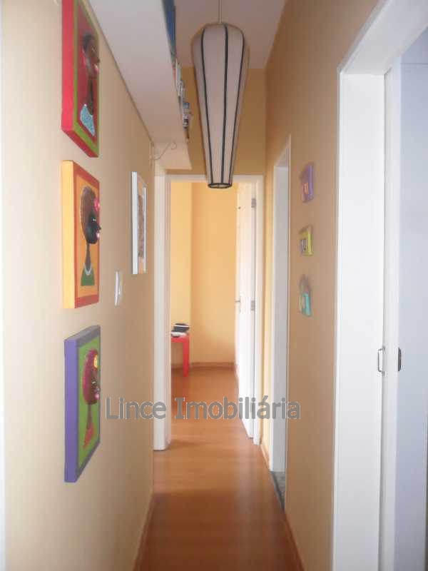 Apartamento à venda com 2 quartos, 67m² - Foto 6