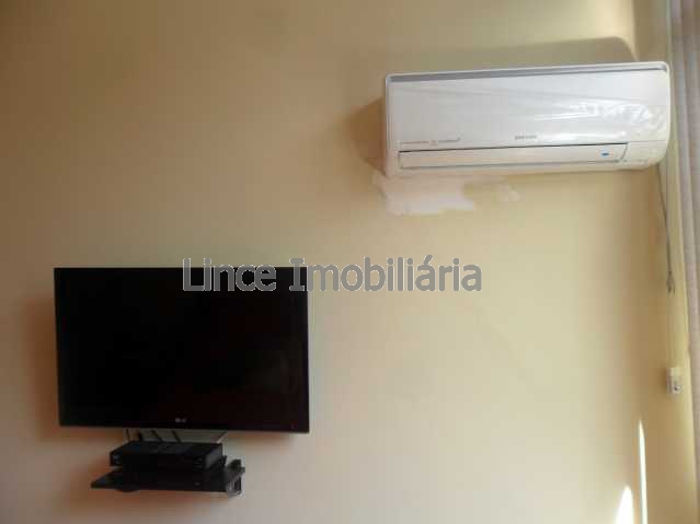 Apartamento à venda com 2 quartos, 67m² - Foto 12