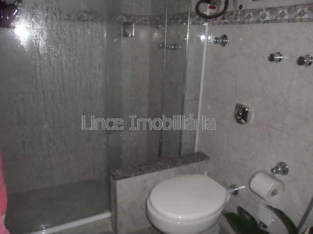 Apartamento à venda com 2 quartos, 67m² - Foto 13