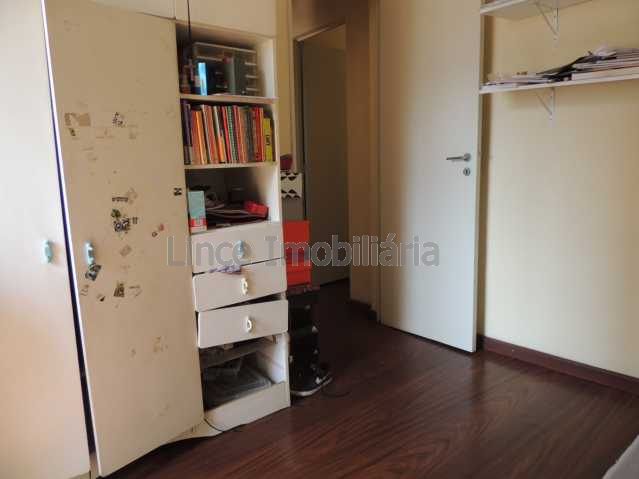 Apartamento à venda com 2 quartos, 75m² - Foto 13