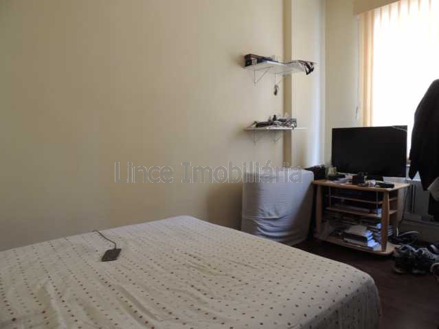 Apartamento à venda com 2 quartos, 75m² - Foto 15