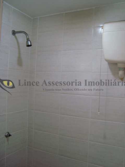 Apartamento à venda com 2 quartos, 65m² - Foto 10