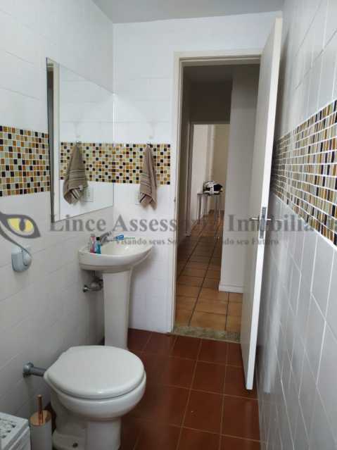 Apartamento à venda com 2 quartos, 65m² - Foto 9