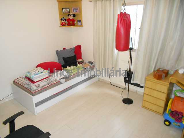 Apartamento à venda com 3 quartos, 115m² - Foto 11