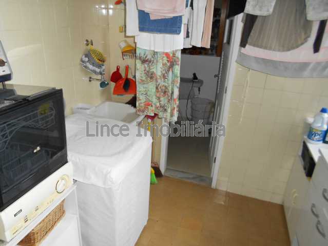 Apartamento à venda com 3 quartos, 115m² - Foto 19