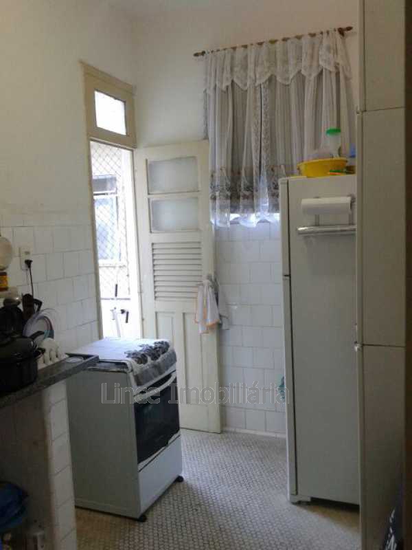 Apartamento à venda com 2 quartos, 65m² - Foto 19