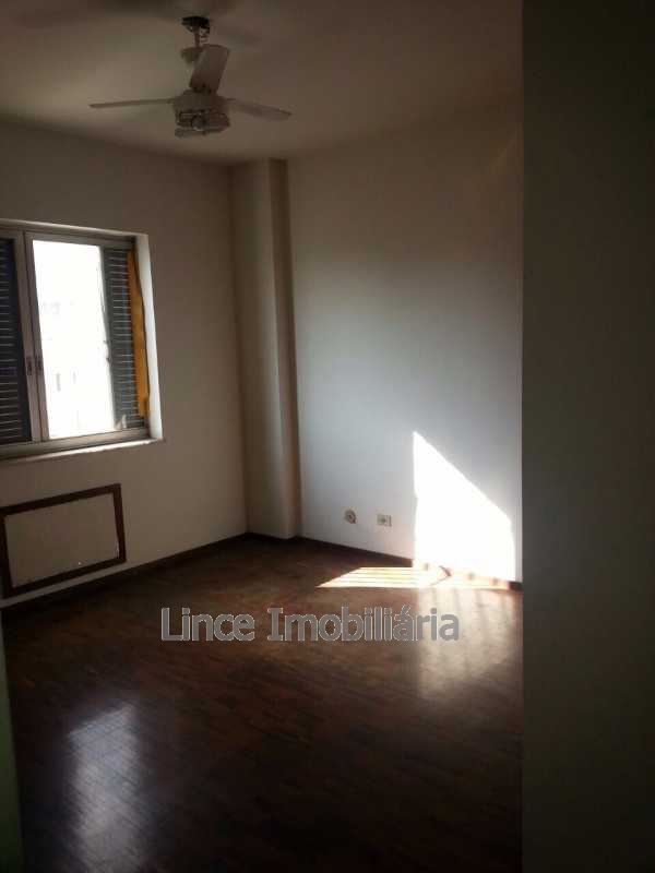 Apartamento à venda com 4 quartos, 180m² - Foto 7