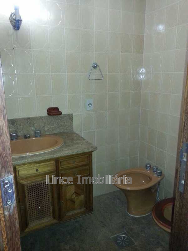 Apartamento à venda com 4 quartos, 180m² - Foto 11