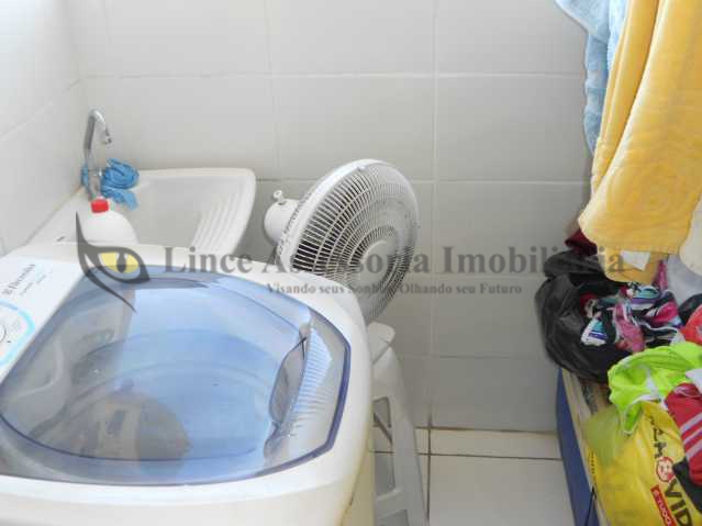 Apartamento à venda com 2 quartos, 48m² - Foto 9