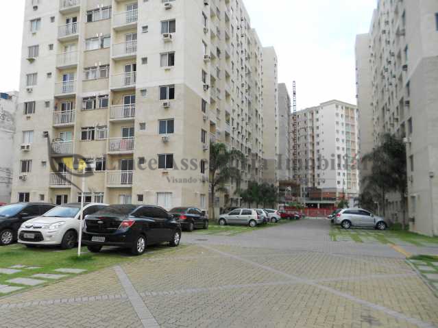 Apartamento à venda com 2 quartos, 48m² - Foto 17