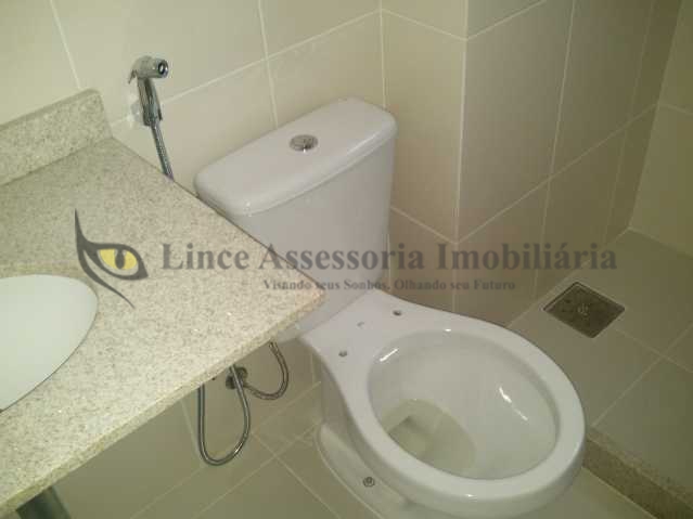 Apartamento à venda com 3 quartos, 130m² - Foto 9