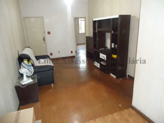 Apartamento à venda com 3 quartos, 90m² - Foto 3