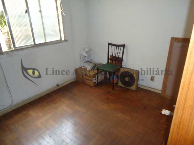 Apartamento à venda com 3 quartos, 90m² - Foto 9