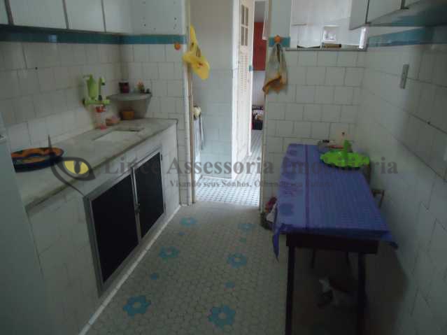 Apartamento à venda com 3 quartos, 90m² - Foto 13