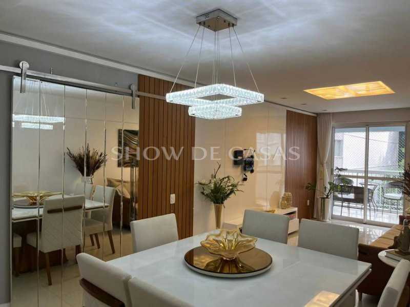 Apartamento à venda com 2 quartos, 104m² - Foto 1