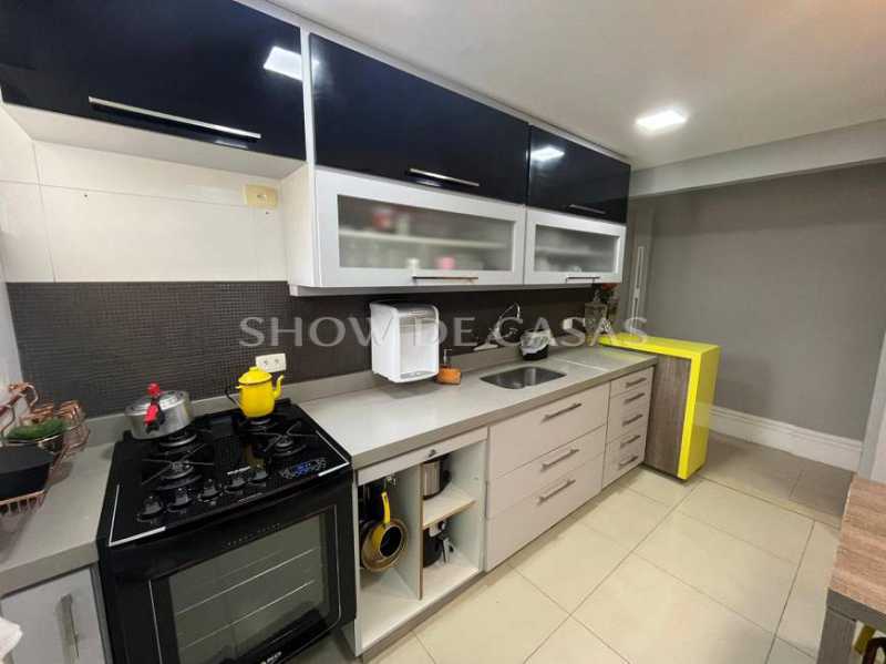 Apartamento à venda com 2 quartos, 104m² - Foto 13